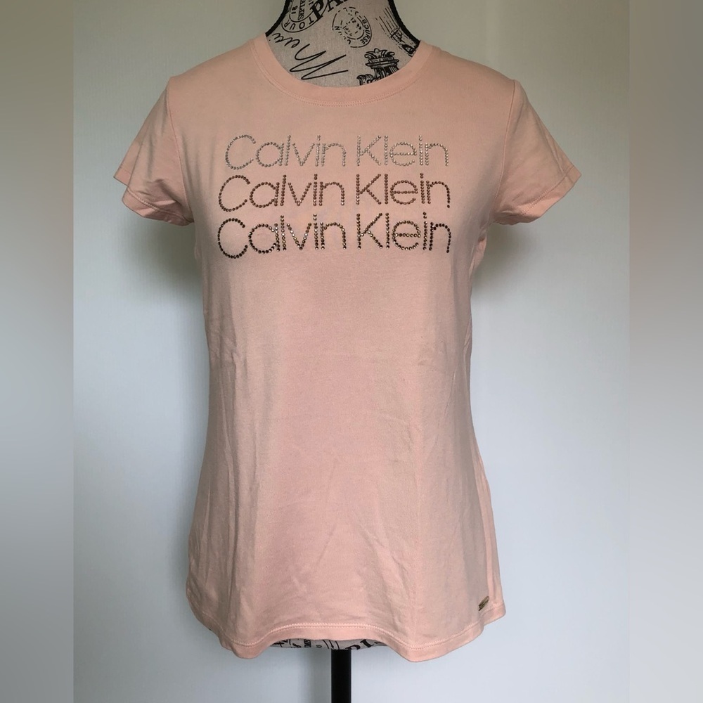 Calvin Klein Tee XS, 3 shades of pink